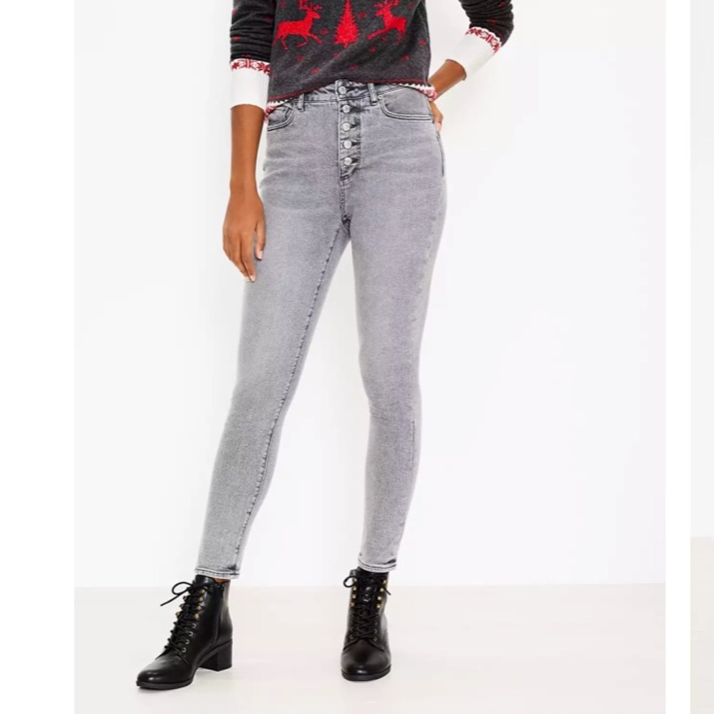 LOFT NWT Button Front High Rise Skinny Jeans In Vintage Grey Wash